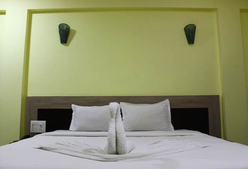 Fotos del hotel Ashish Resort:  15