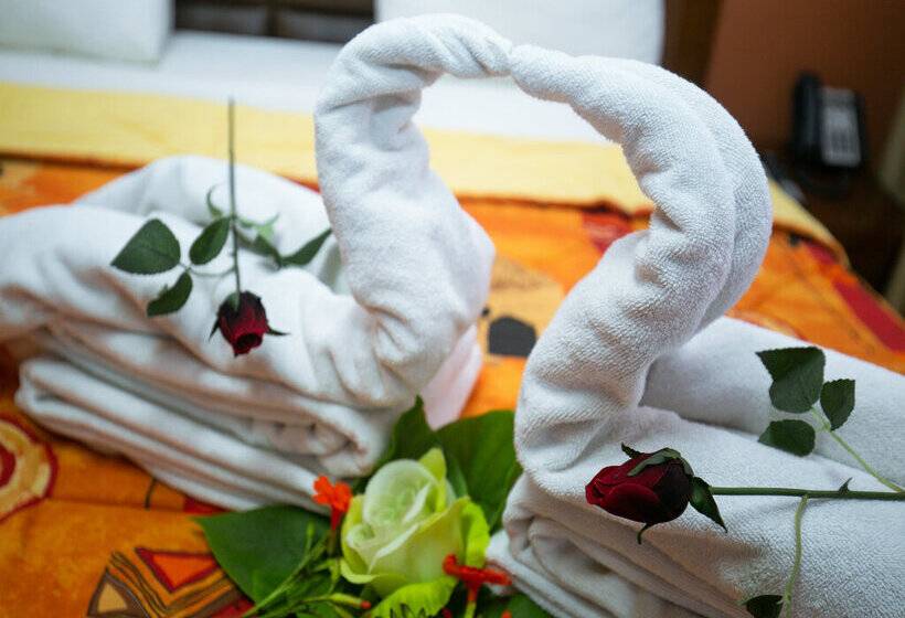 Fotos del hotel Wakola Hôtel Cheikh Anta:  15