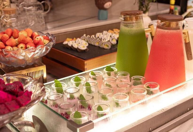 Fotos del hotel Grand Mercure Guangzhou Zhujiang New Town:  19