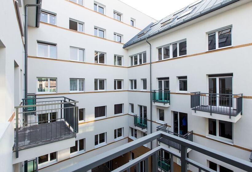 Fotos del hotel Vagabond Corvin:  3