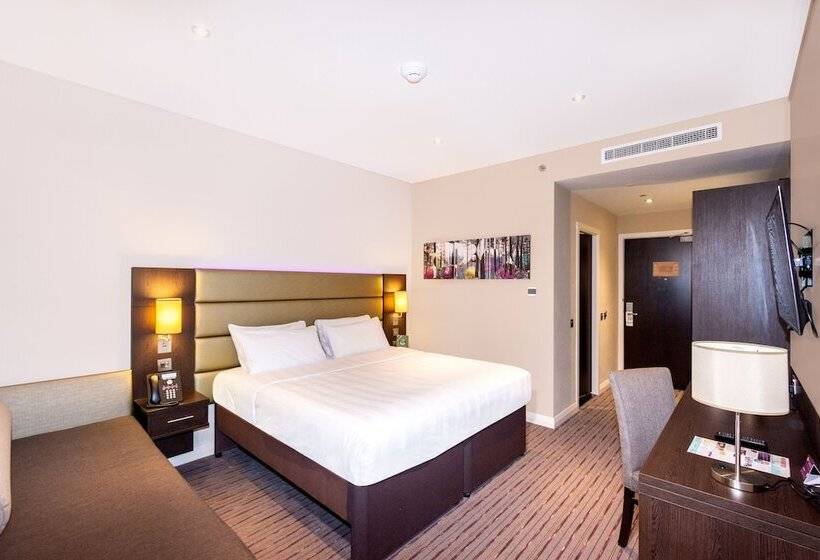 Premier Inn Dubai Al Jaddaf