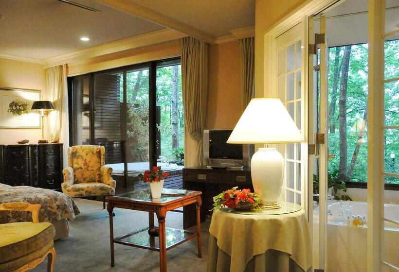 La Neige Higashi-kan