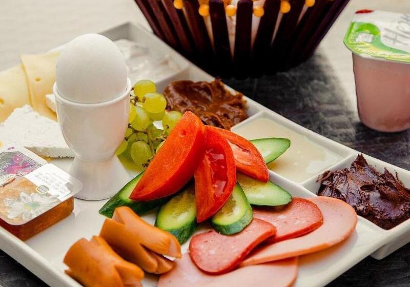 Fotos del hotel Royal Garden  Baku:  3