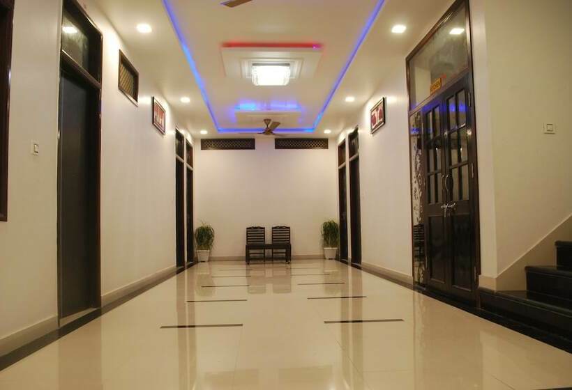 Fotos del hotel Royal Rawat Palace:  12