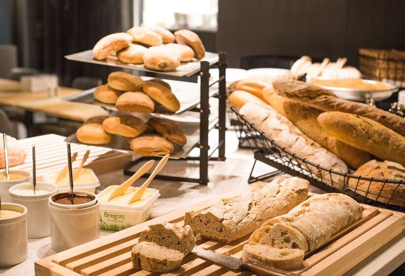 Fotos del hotel Comfort Hotel Arlanda Airport Terminal:  2