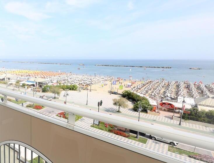 Fotos del hotel Cosmopol:  6