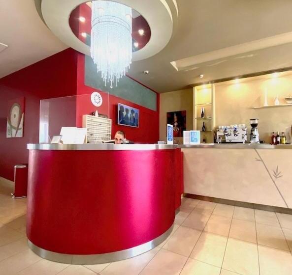 Fotos del hotel Cosmopol:  10