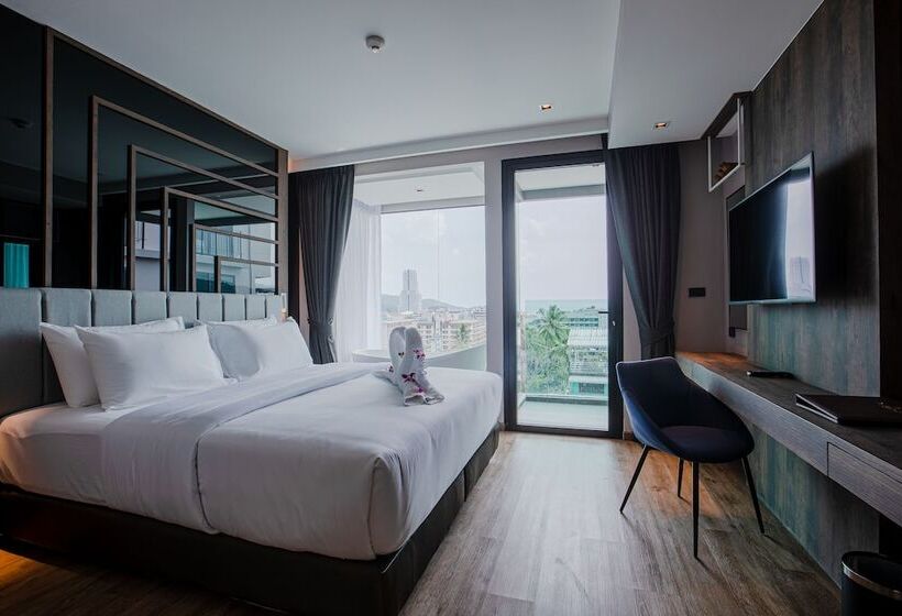 Fotos del hotel Rak Elegant  Patong  Sha Extra Plus:  2