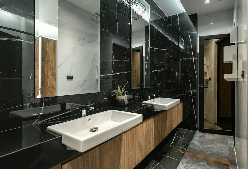 Fotos del hotel Rak Elegant  Patong  Sha Extra Plus:  9