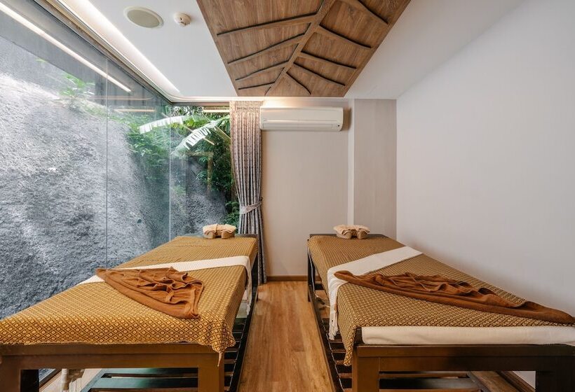 Fotos del hotel Rak Elegant  Patong  Sha Extra Plus:  3