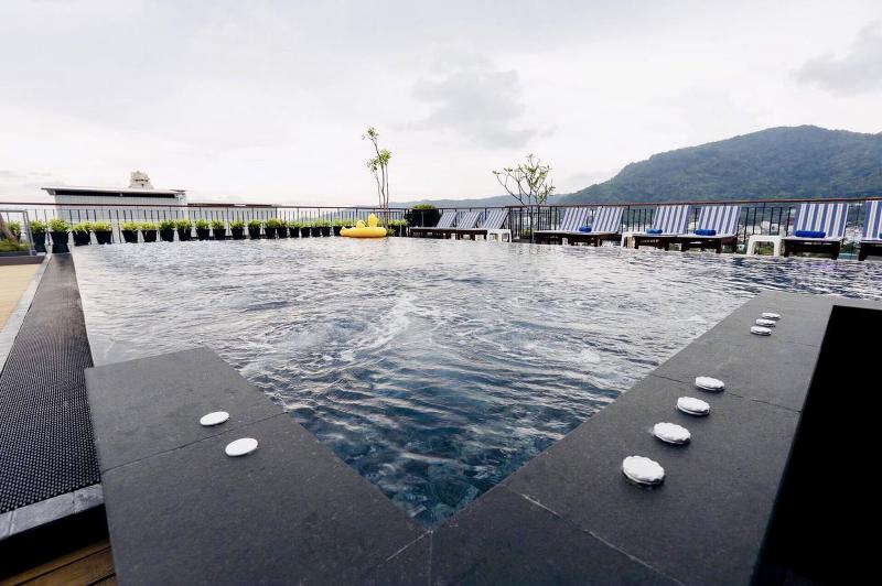 Fotos del hotel Rak Elegant  Patong  Sha Extra Plus:  23