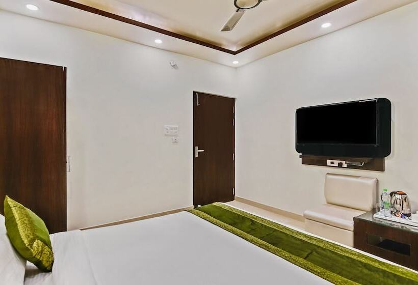 Fotos del hotel Treebo Trend Resto:  13