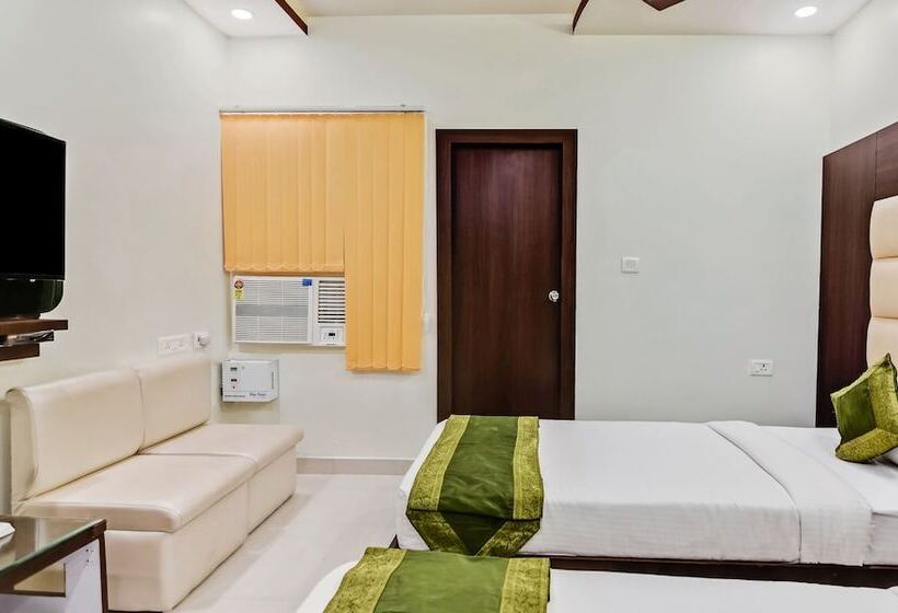 Fotos del hotel Treebo Trend Resto:  18