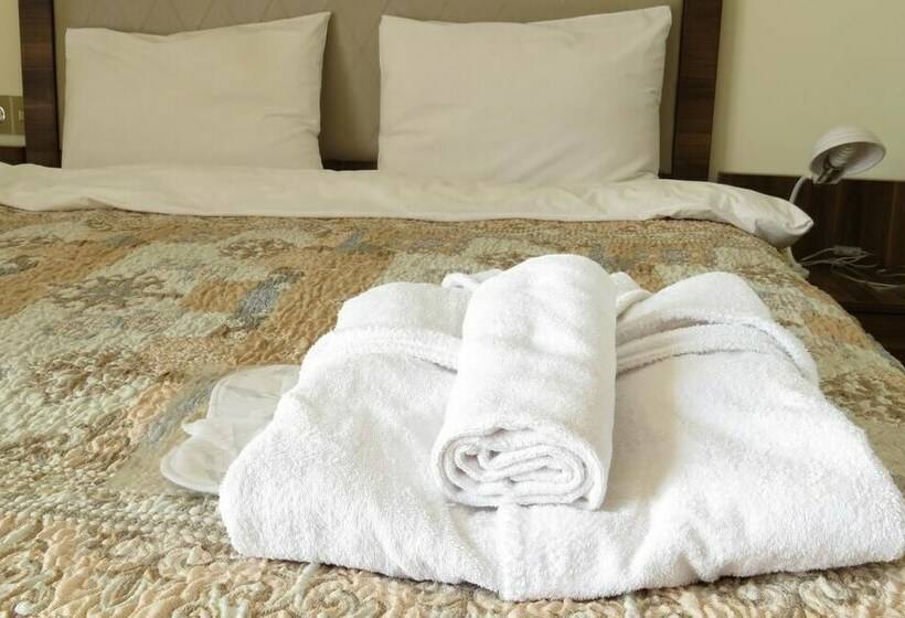 Fotos del hotel New King  Baku:  13