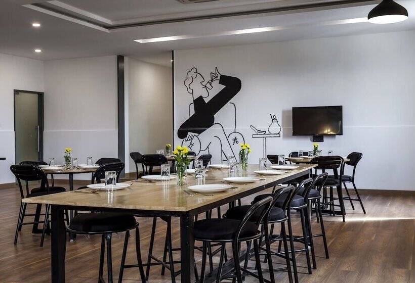 Fotos del hotel Oyo Townhouse 079 Sector 46:  5