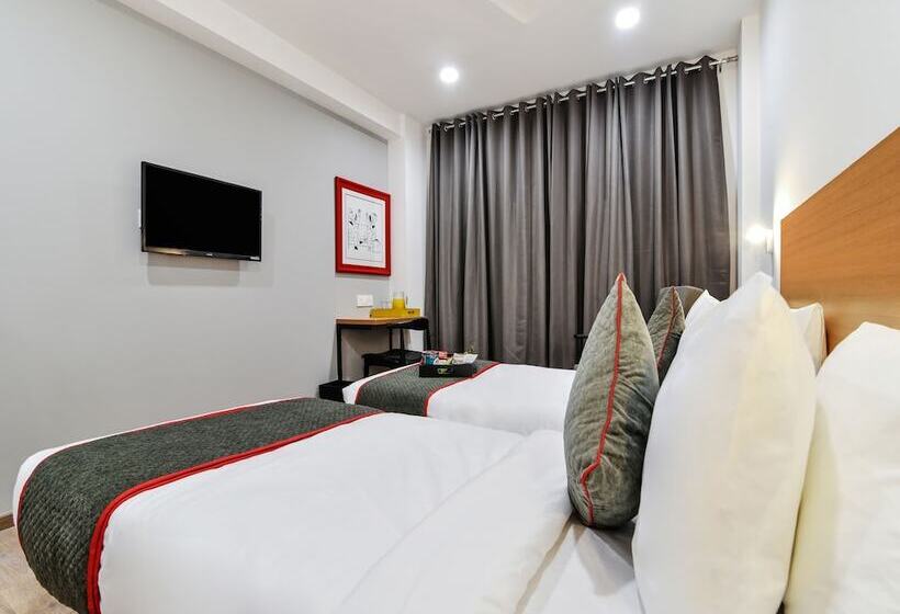 Fotos del hotel Oyo Townhouse 079 Sector 46:  15