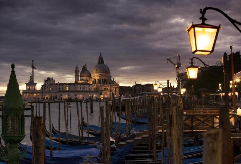 Fotos del hotel Maison Ducal:  24