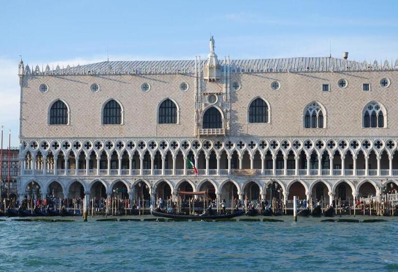 Fotos del hotel Maison Ducal:  19