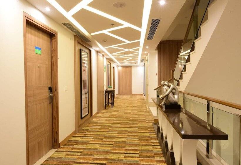 Fotos del hotel Surestay  By Best Western Amritsar:  17