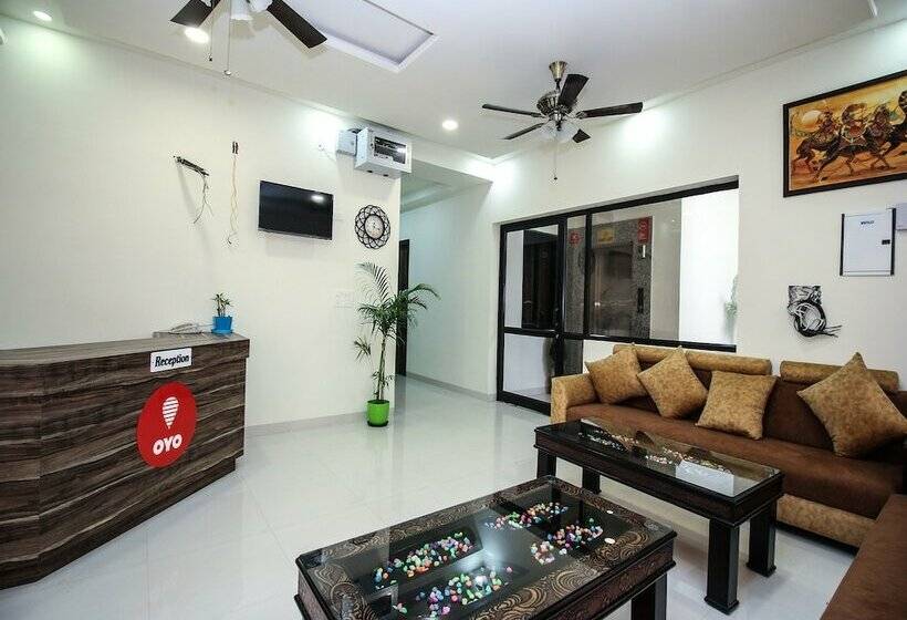 Collection O O 17241  Mayra