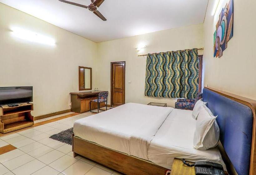 Fab Executive Guest House