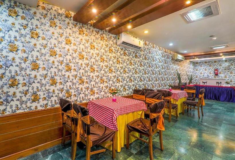 Fotos del hotel Fab Executive Guest House:  21