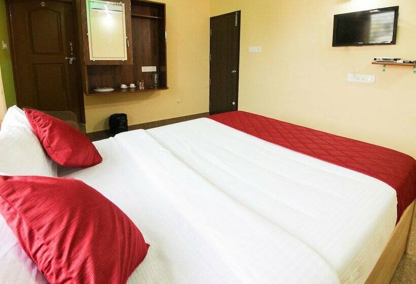 Fotos del hotel Oyo 13649 Megalahatti Ventures:  4