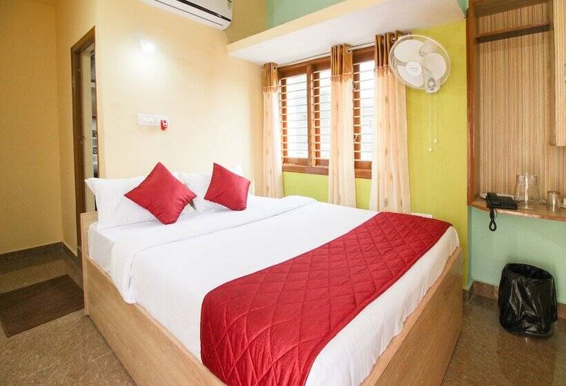 Fotos del hotel Oyo 13649 Megalahatti Ventures:  5