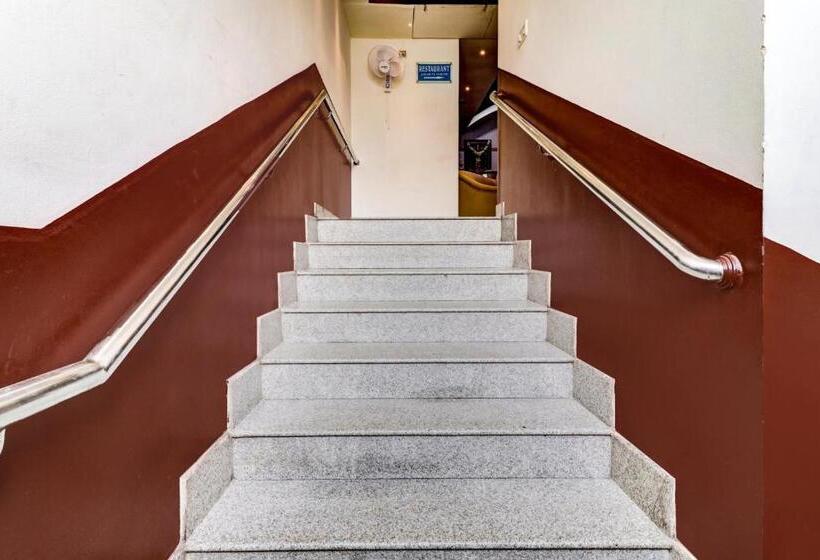 Fotos del hotel Oyo 16107 Rigel Residency:  5