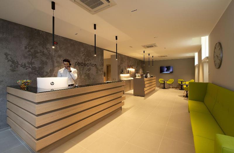 Fotos del hotel H21:  3