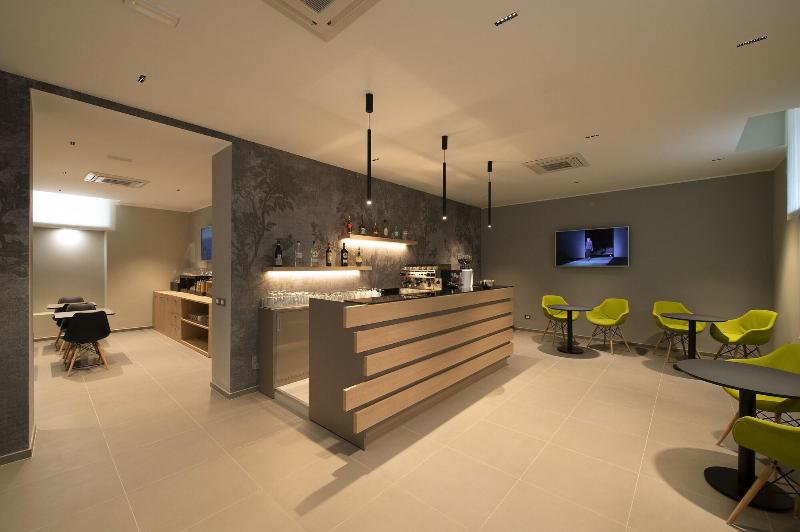 Fotos del hotel H21:  12