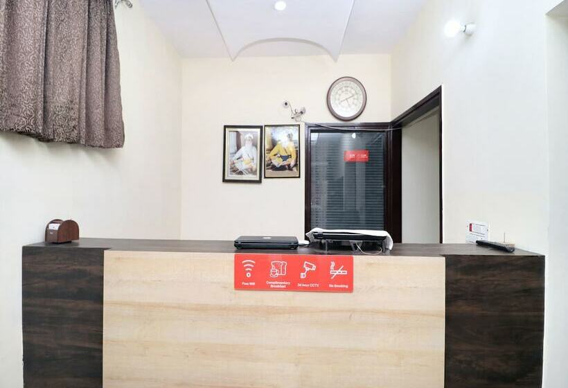 Fotos del hotel Oyo 16494 Dhunna Guest House:  5