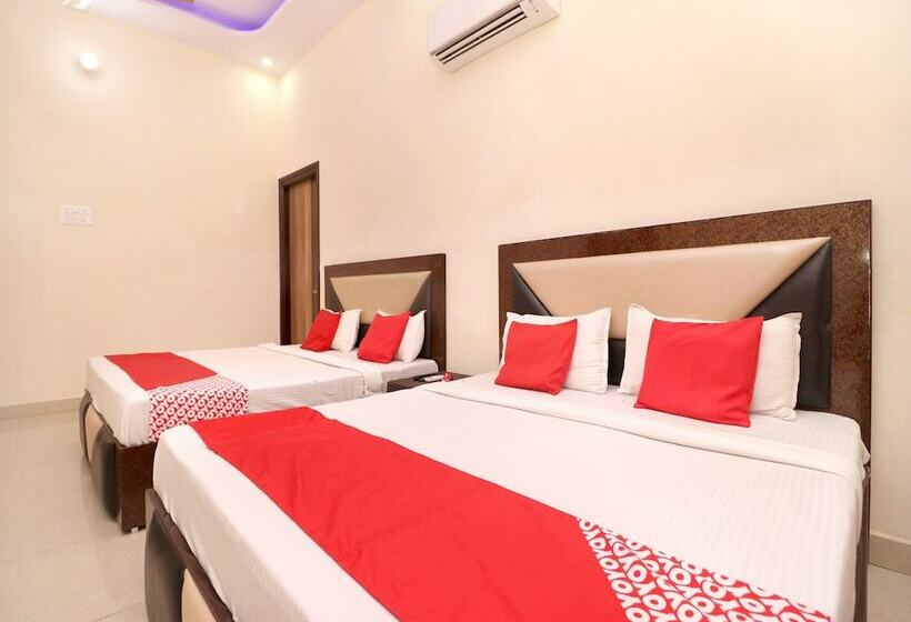 Fotos del hotel Oyo 16494 Dhunna Guest House:  6