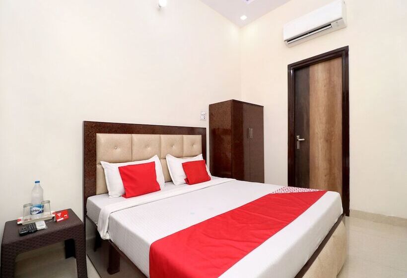 Fotos del hotel Oyo 16494 Dhunna Guest House:  20