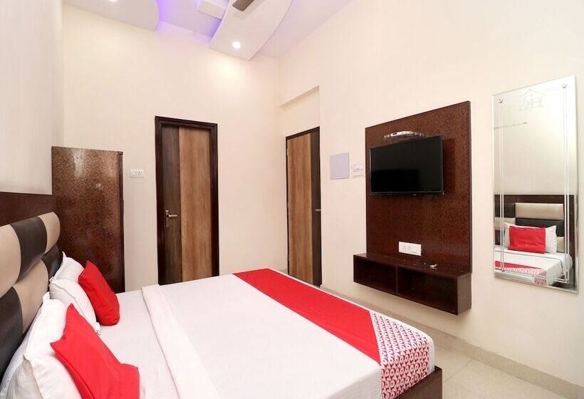 Fotos del hotel Oyo 16494 Dhunna Guest House:  22