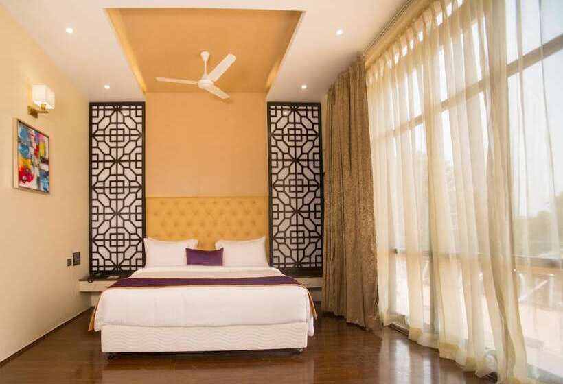 Fotos del hotel Crossway Parklane Airport  Chennai:  5