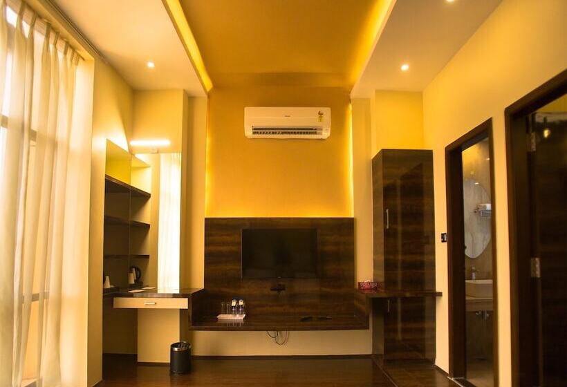 Fotos del hotel Crossway Parklane Airport  Chennai:  8