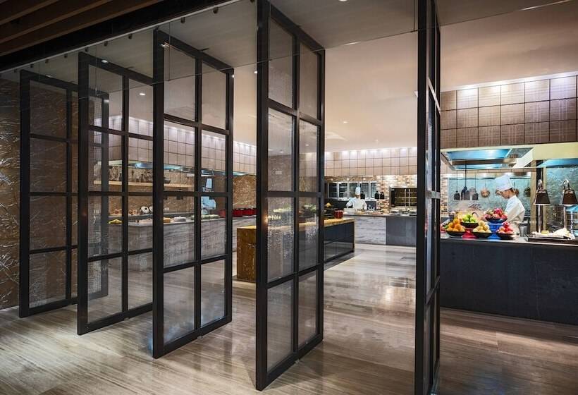 Fotos del hotel Renaissance Shenyang West:  18