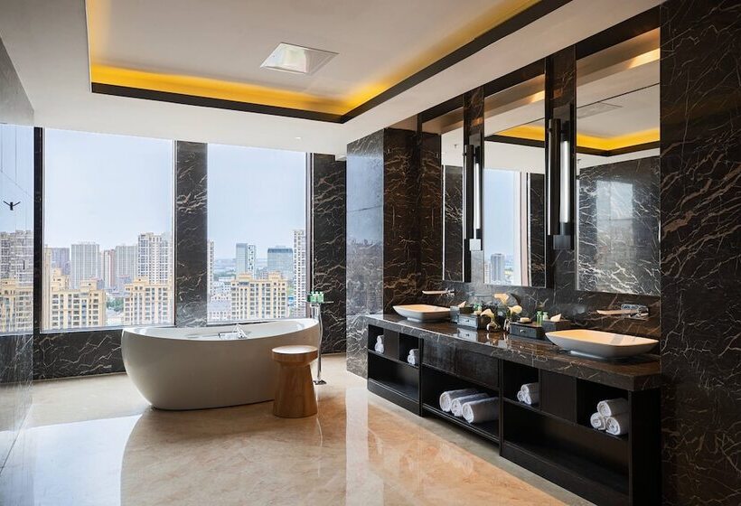 Fotos del hotel Renaissance Shenyang West:  22