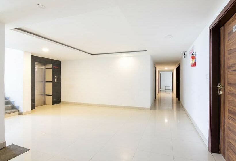 Fotos del hotel The Varcity Imperium:  4