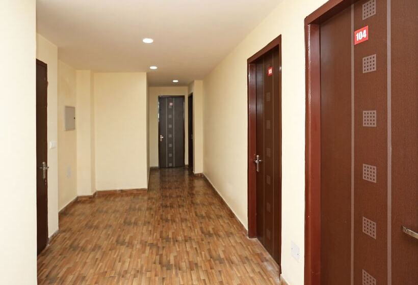 Fotos del hotel Oyo 11952 Hotel Royal India:  3