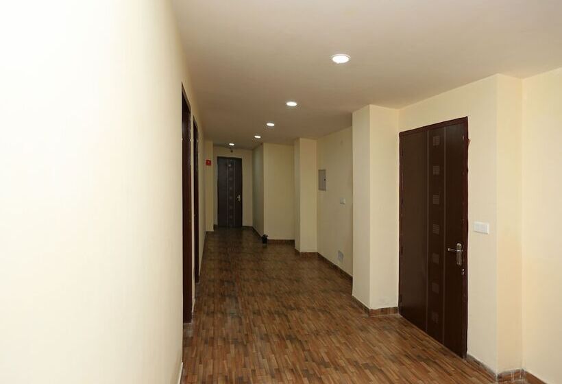 Fotos del hotel Oyo 11952 Hotel Royal India:  4