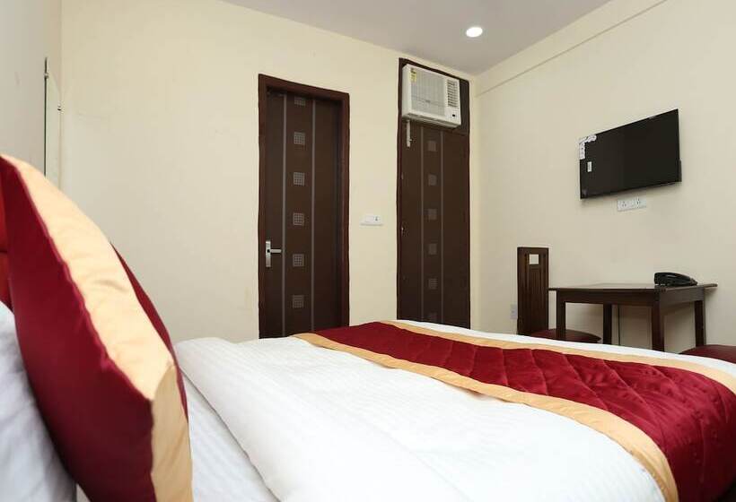 Fotos del hotel Oyo 11952 Hotel Royal India:  10