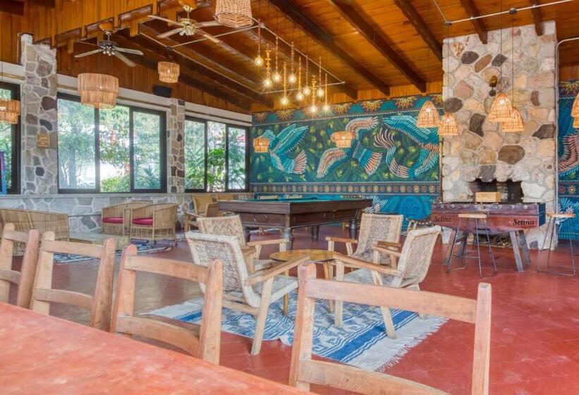 Fotos del hotel Selina Atitlan:  24