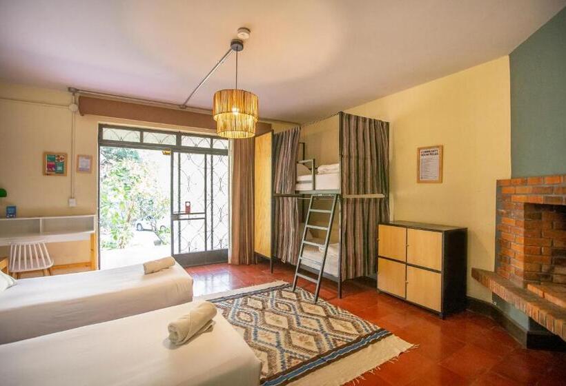 Fotos del hotel Selina Atitlan:  3