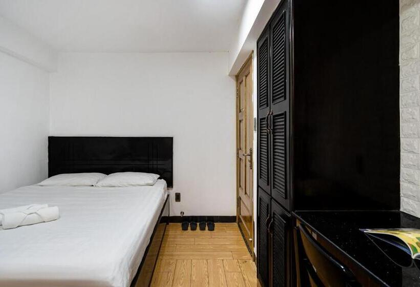 Fotos del hotel Lotus Laverne:  16