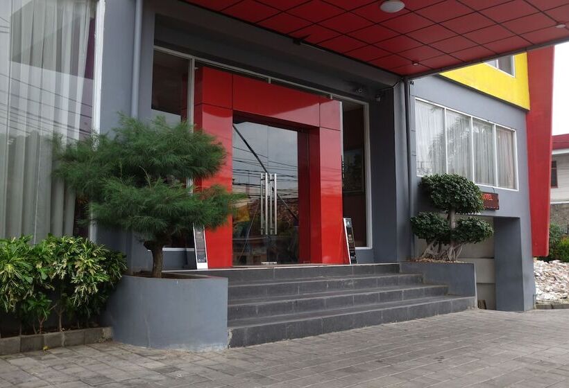 Fotos del hotel Reddoorz Plus Near Senen:  12