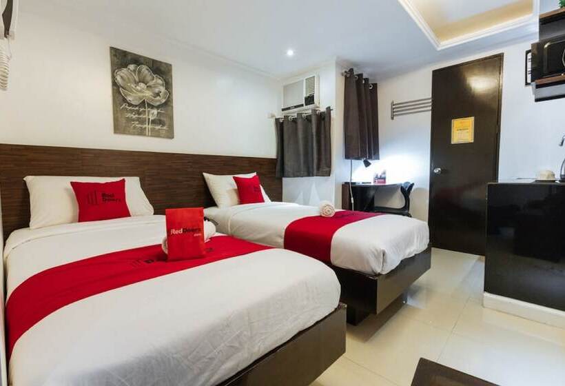 Fotos del hotel Reddoorz Plus @ Poblacion Makati:  12