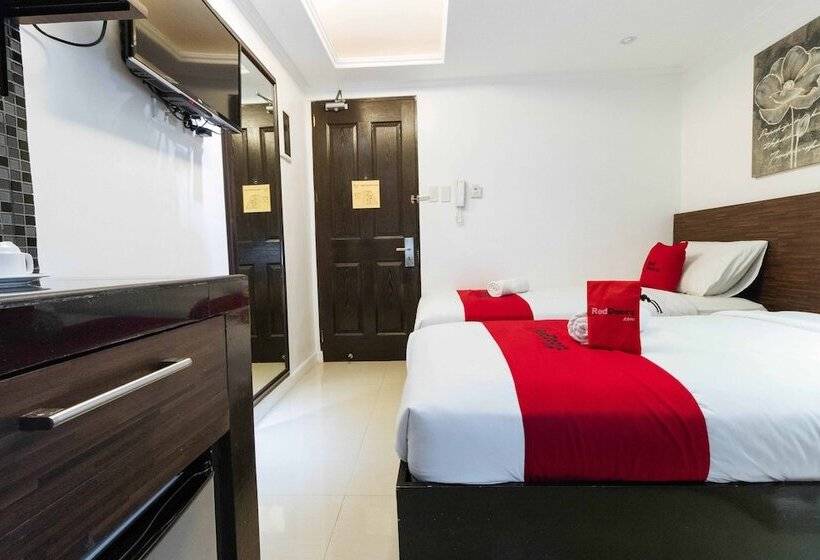 Fotos del hotel Reddoorz Plus @ Poblacion Makati:  11