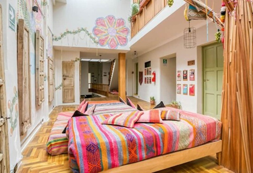 Fotos del hotel Selina Saphi Cusco:  17